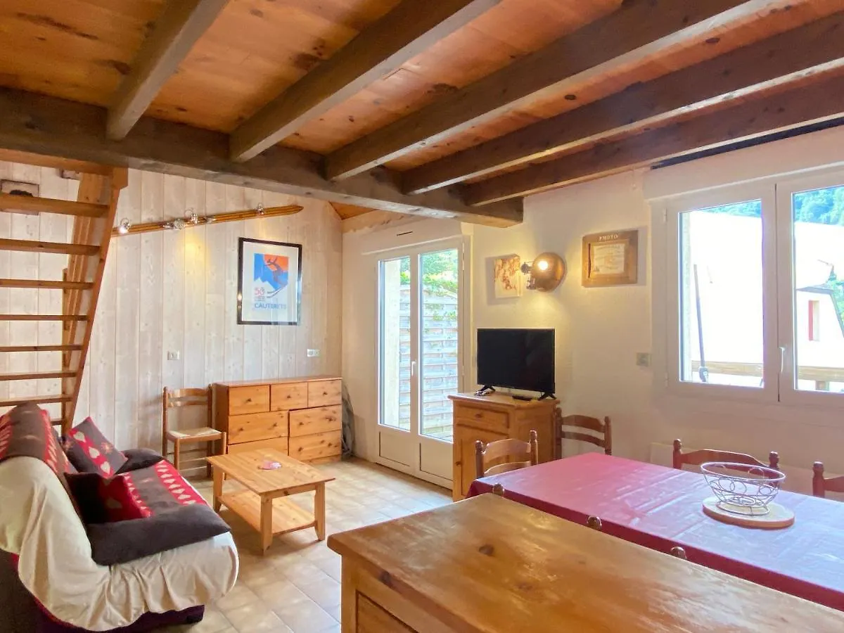 Apartment Le 103. Chalet 3 Chambres. Terrasse. Parking. Wifi. Cauterets